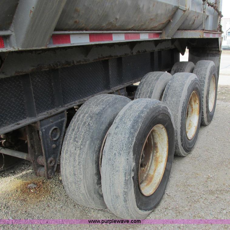 image for item G8797 1968 Fruehauf triple axle end dump trailer