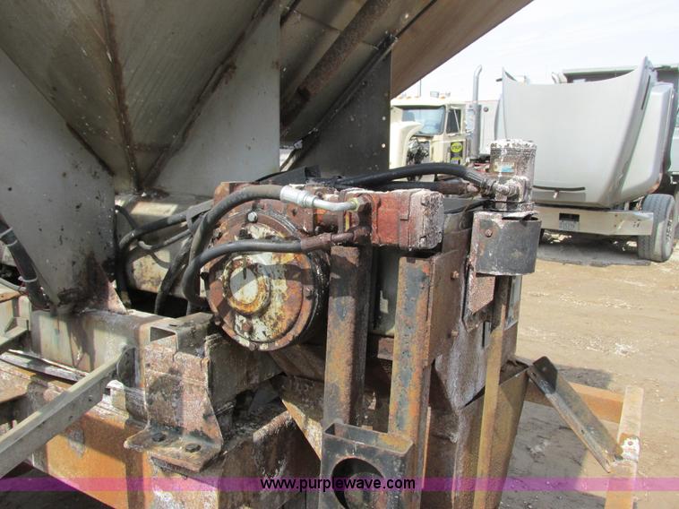 image for item G8799 1991 Chevrolet Kodiak salt spreader truck