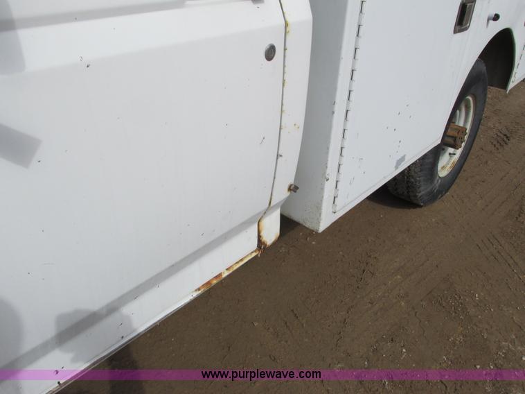 image for item G8800 1992 Ford F350 utility truck