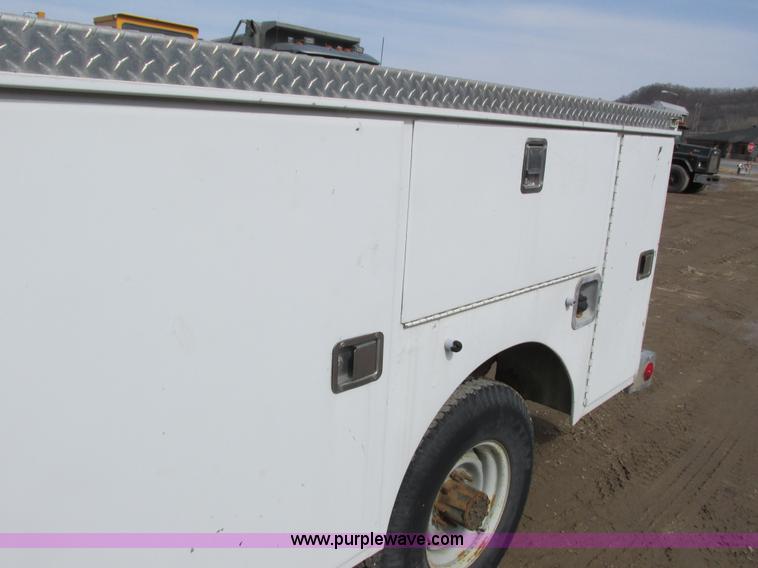 image for item G8800 1992 Ford F350 utility truck