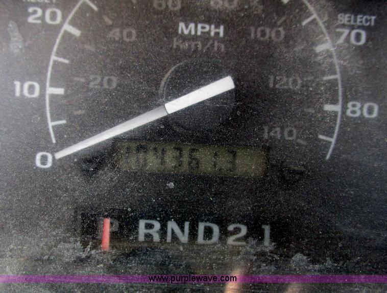 image for item G8800 1992 Ford F350 utility truck