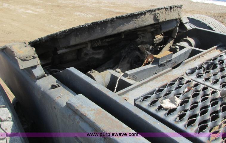 image for item G8801 1987 Ottawa spotter truck