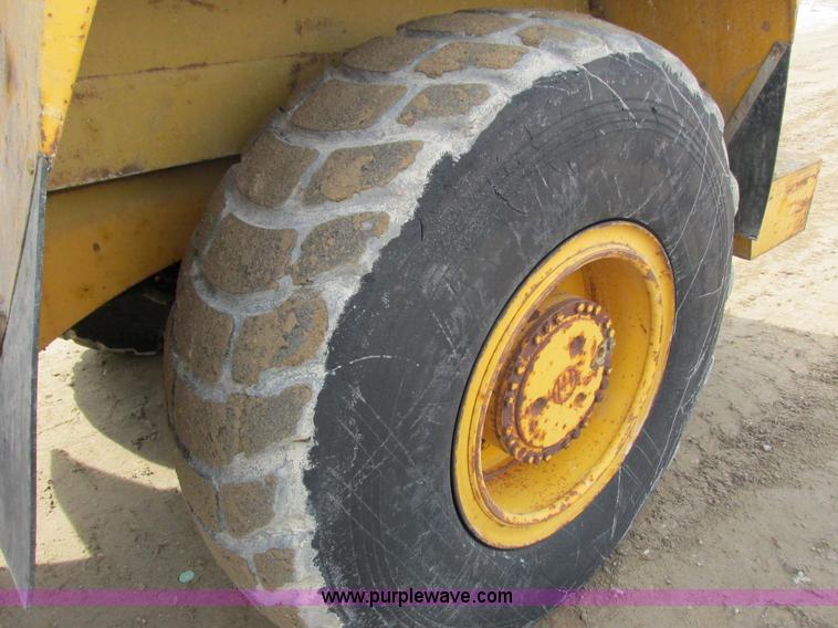image for item G8805 1986 Hanomag 55D wheel loader