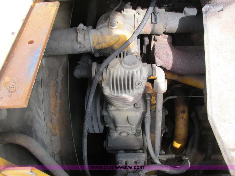 image for item G8805 1986 Hanomag 55D wheel loader