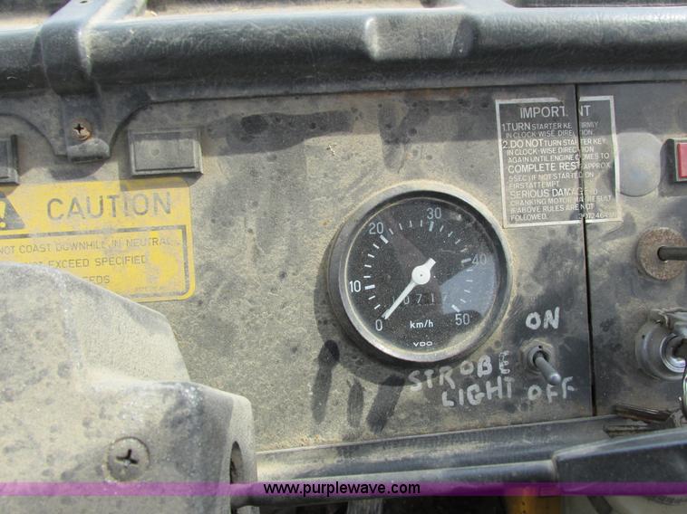 image for item G8805 1986 Hanomag 55D wheel loader