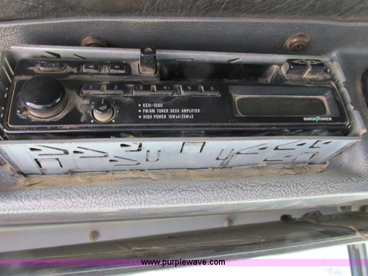 image for item G8806 1993 Mack RB688S quad axle dump truck