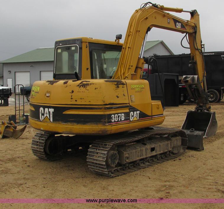 image for item G8808 1999 Caterpillar 307B excavator