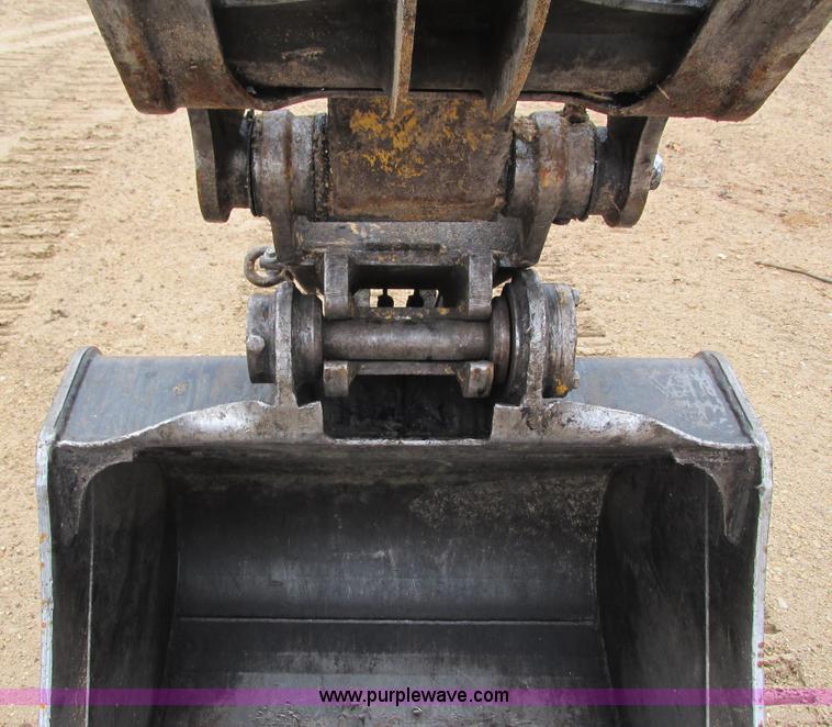 image for item G8808 1999 Caterpillar 307B excavator