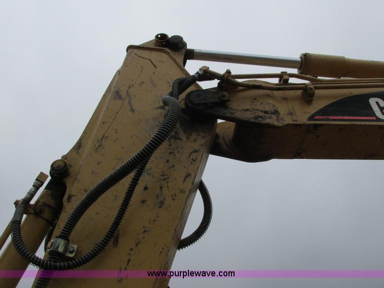 image for item G8808 1999 Caterpillar 307B excavator