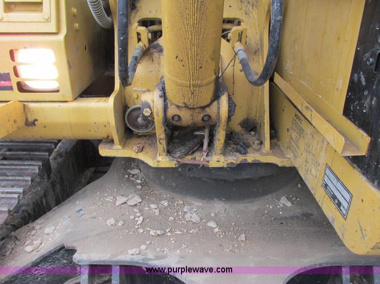 image for item G8808 1999 Caterpillar 307B excavator