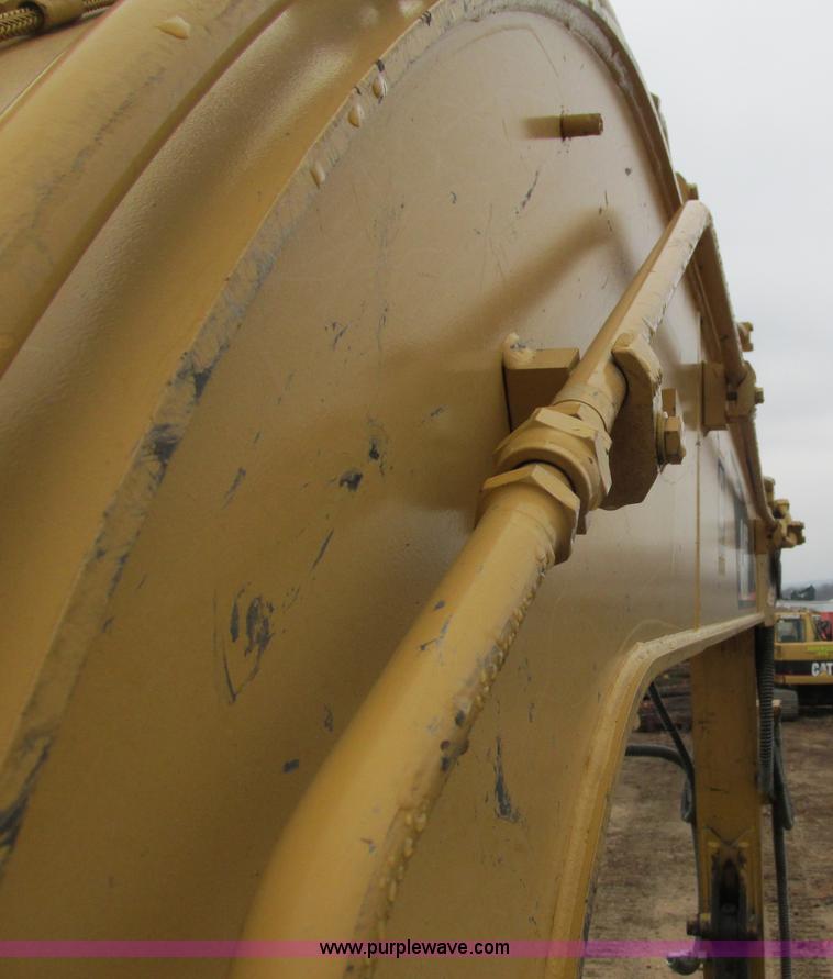 image for item G8808 1999 Caterpillar 307B excavator