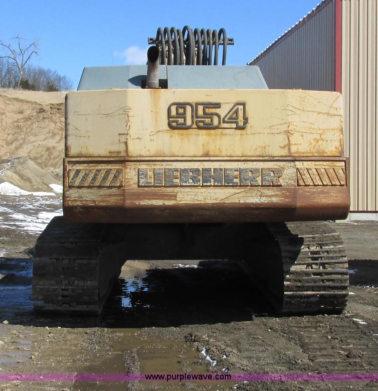 image for item G8810 Liebherr R954B HD Litronic excavator