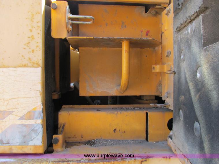 image for item G8810 Liebherr R954B HD Litronic excavator