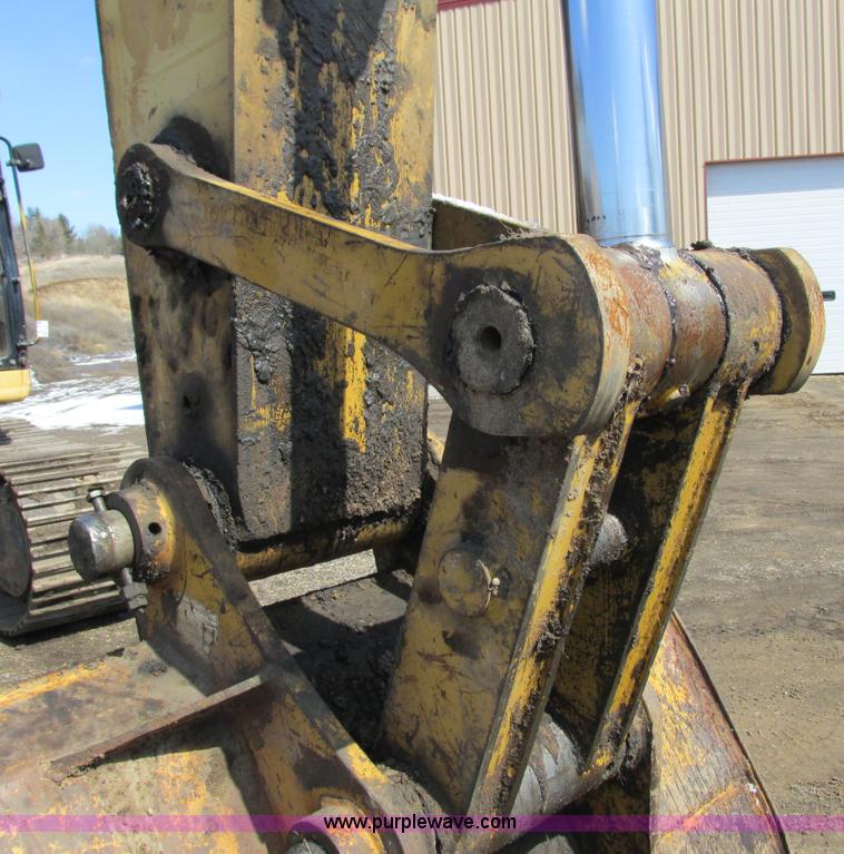 image for item G8811 1998 Caterpillar 330BL excavator