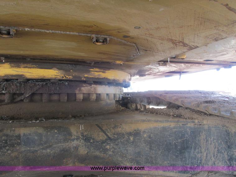 image for item G8811 1998 Caterpillar 330BL excavator