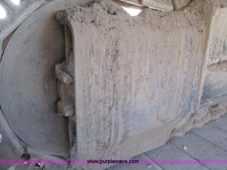 image for item G8811 1998 Caterpillar 330BL excavator