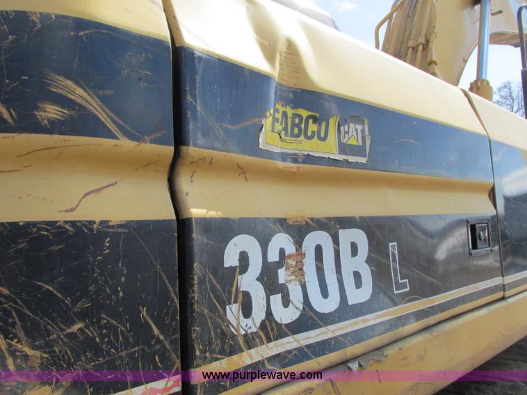 image for item G8811 1998 Caterpillar 330BL excavator