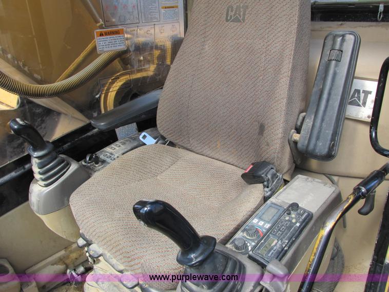 image for item G8811 1998 Caterpillar 330BL excavator