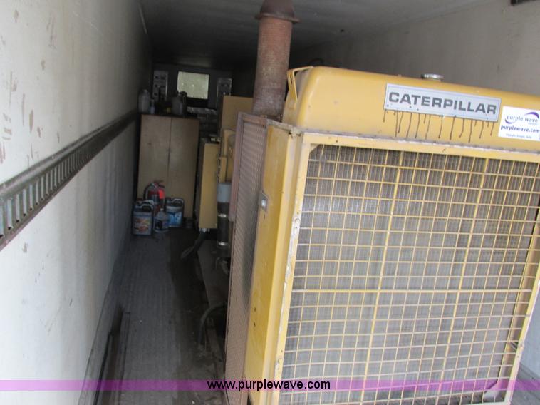 image for item G8814 Caterpillar 3406 260kW generator set with 1988 Great Dane trailer