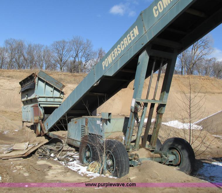 image for item G8816 Powerscreen Commander sand screen