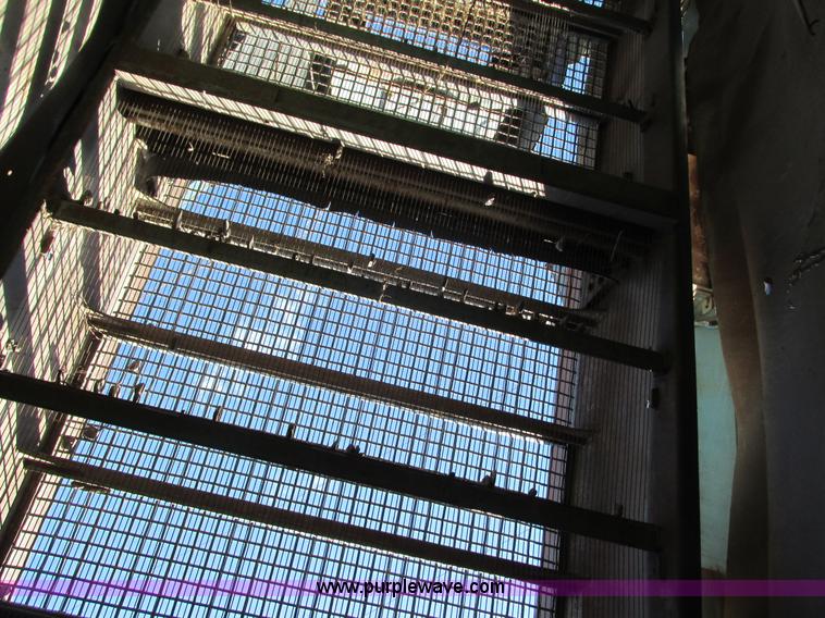 image for item G8816 Powerscreen Commander sand screen