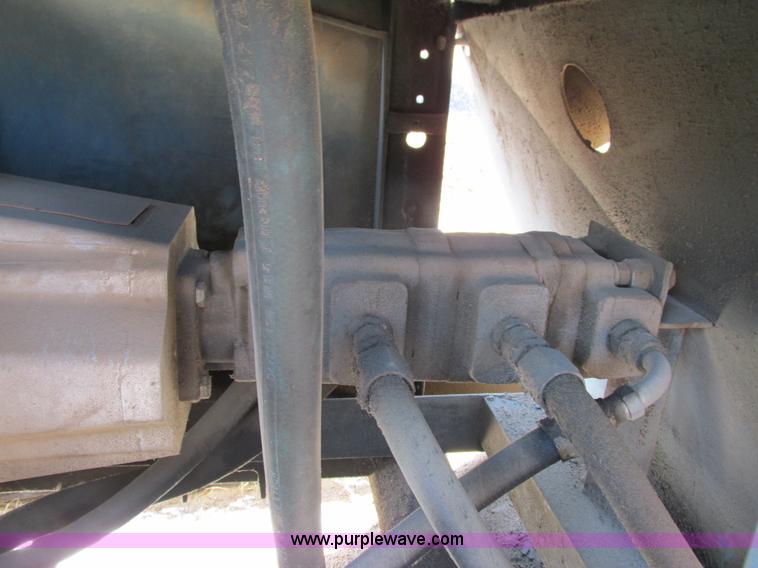 image for item G8816 Powerscreen Commander sand screen