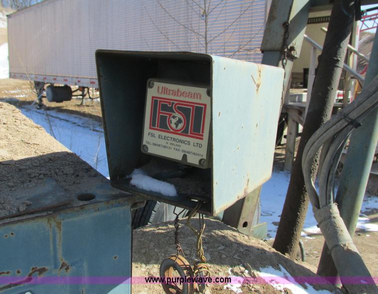 image for item G8816 Powerscreen Commander sand screen