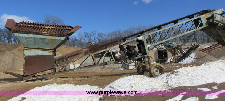 image for item G8818 Powerscreen Chieftain sand screen
