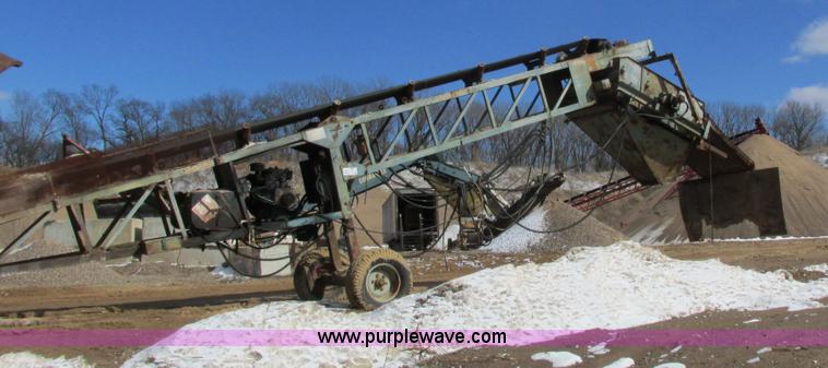 image for item G8818 Powerscreen Chieftain sand screen