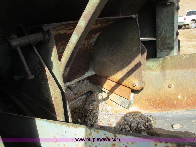 image for item G8818 Powerscreen Chieftain sand screen