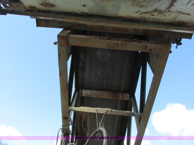 image for item G8818 Powerscreen Chieftain sand screen