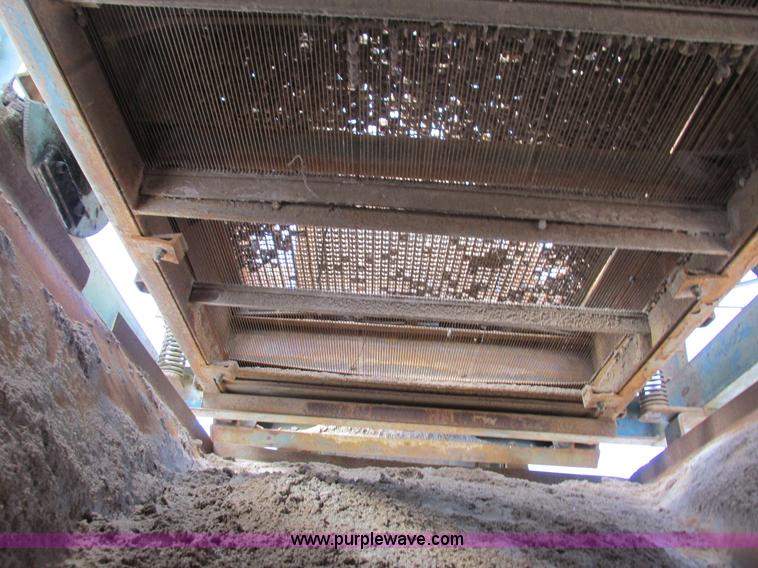 image for item G8818 Powerscreen Chieftain sand screen