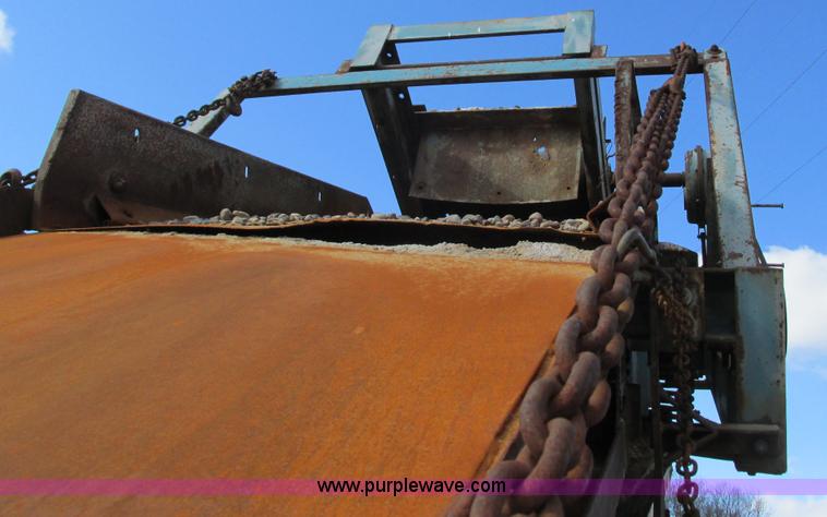 image for item G8818 Powerscreen Chieftain sand screen