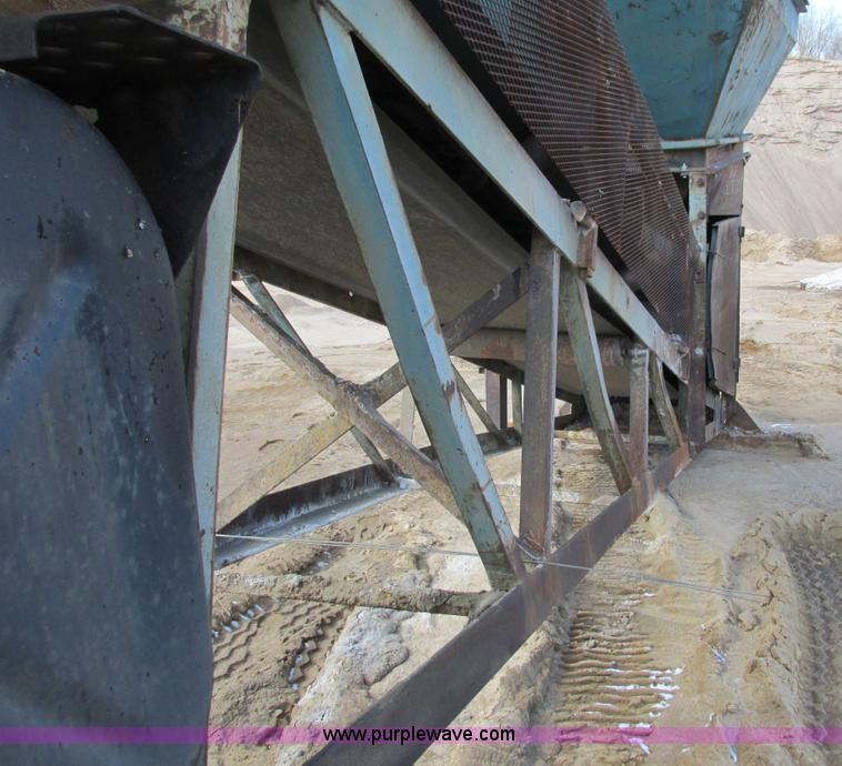 image for item G8818 Powerscreen Chieftain sand screen