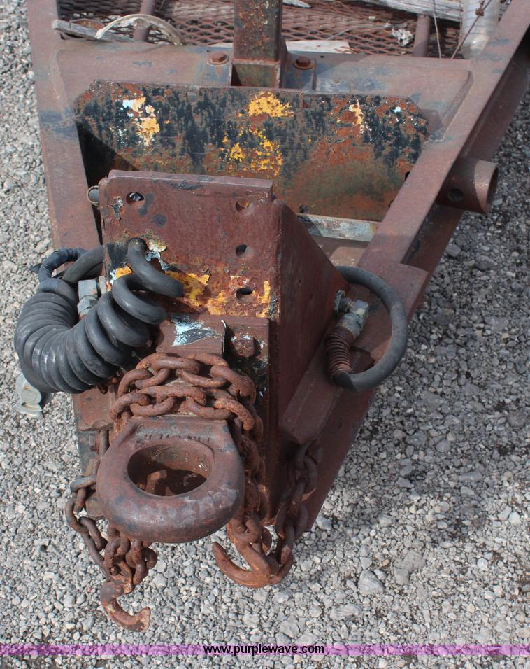 image for item H1416 1979 Tandem axle tilt deck trailer