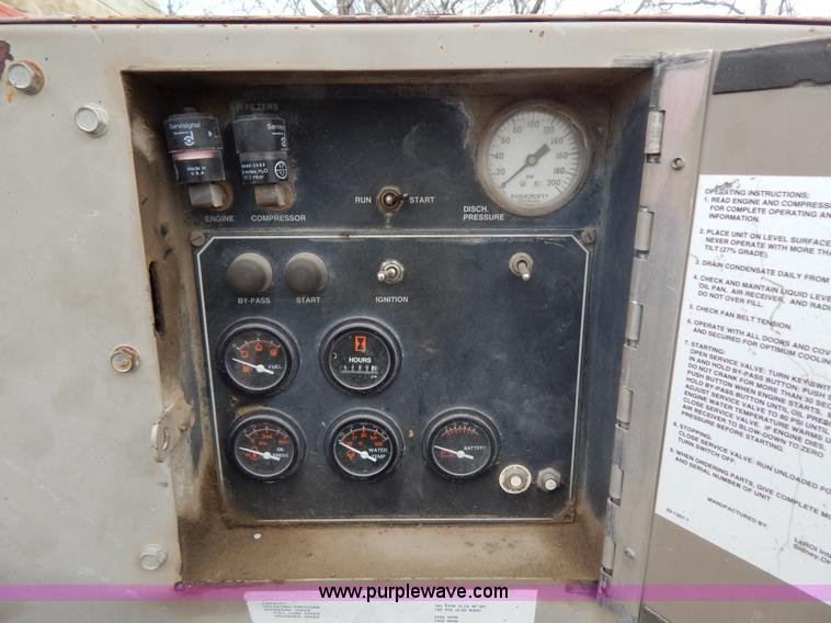 image for item H3479 1995 Leroi Q185DJE air compressor