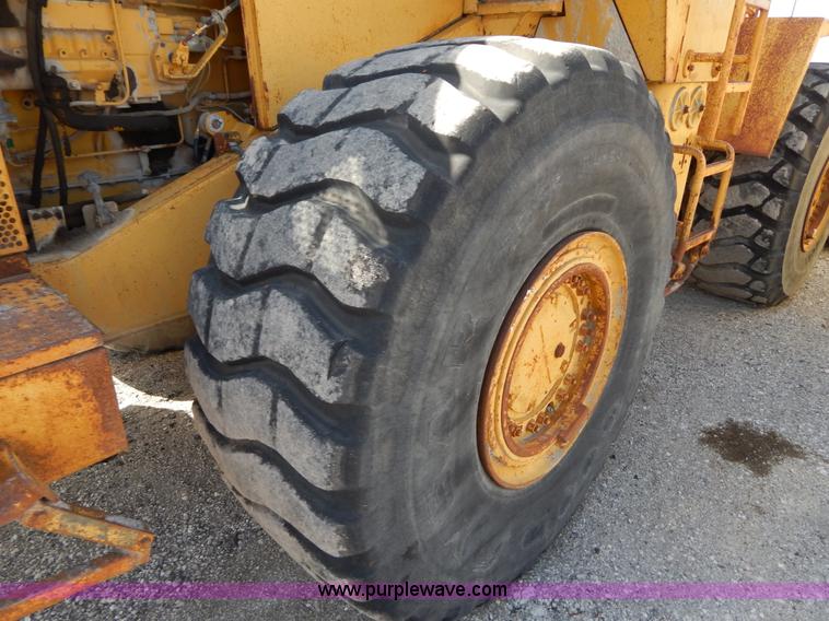 image for item H3484 1984 Caterpillar 980C wheel loader