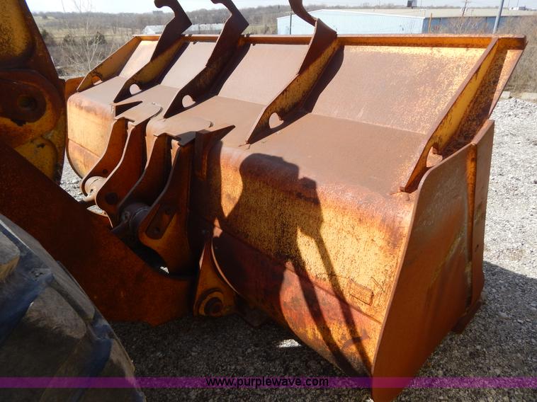 image for item H3484 1984 Caterpillar 980C wheel loader