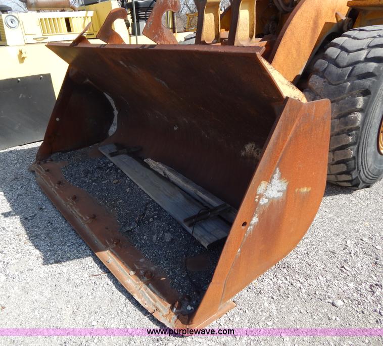 image for item H3484 1984 Caterpillar 980C wheel loader