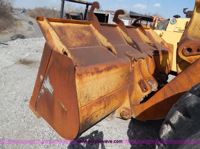 image for item H3484 1984 Caterpillar 980C wheel loader