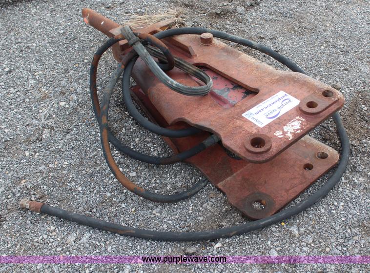 image for item H6221 Hydraulic breaker with bit