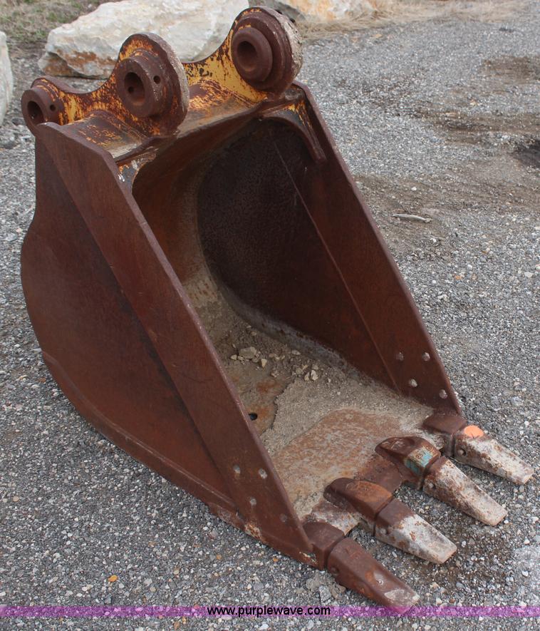 image for item H6224 24" excavator bucket