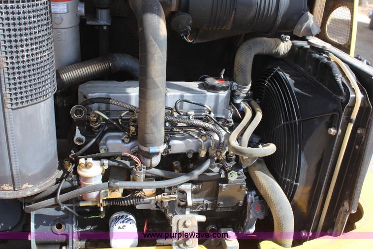 image for item H6245 2001 New Holland EC35 mini excavator