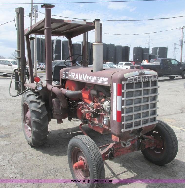 image for item H7694 Schramm 160 pneumatractor