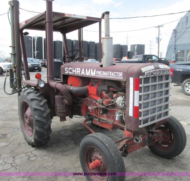 image for item H7694 Schramm 160 pneumatractor