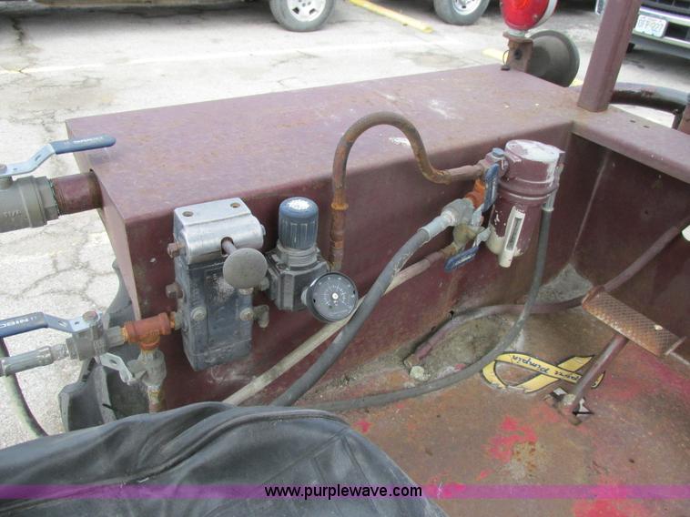 image for item H7694 Schramm 160 pneumatractor