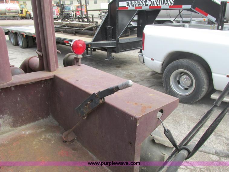 image for item H7694 Schramm 160 pneumatractor