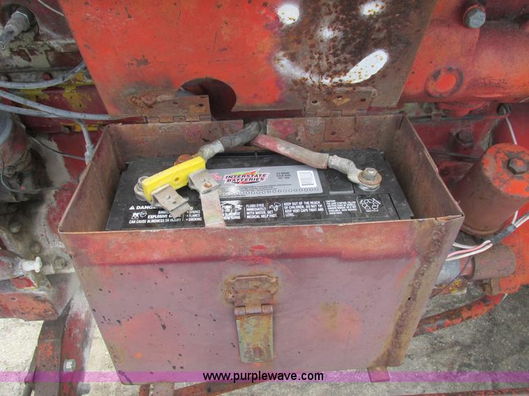 image for item H7694 Schramm 160 pneumatractor