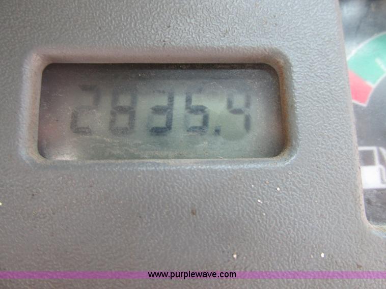 image for item H7696 2007 Bobcat S300 skid steer