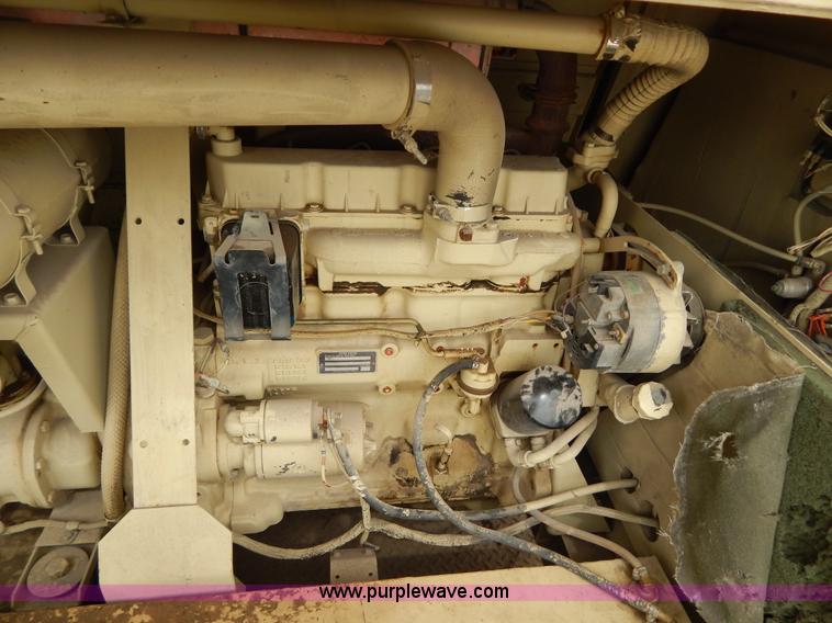 1990 Ingersoll Rand 185 air compressor in Kansas City, MO